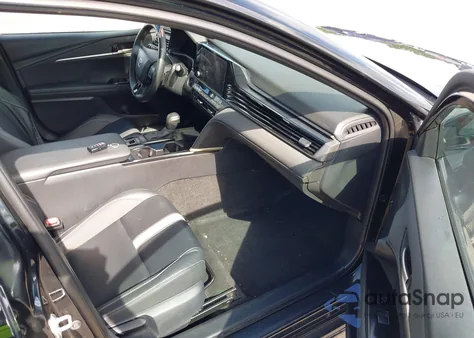 2025 Toyota Camry Xse/Xle/Le/Se from USA, damaged, VIN 4T1DAACK2SU045840